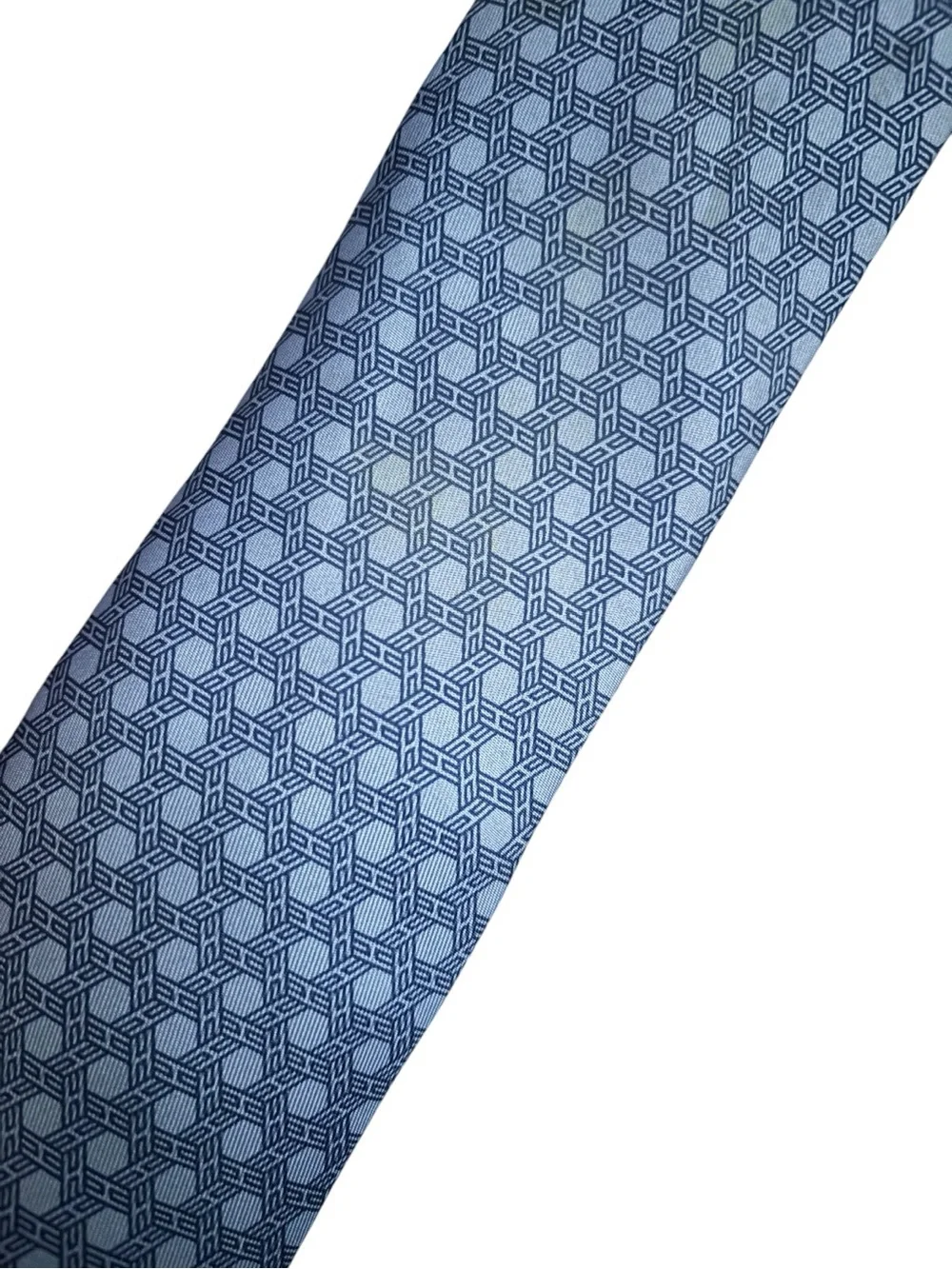 HERMÈS silk tie